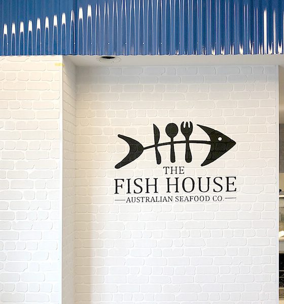 Traditional Dura Rustic brick profile from DuraBric with painted logo and wall finish – The Fish House, Melbourne
