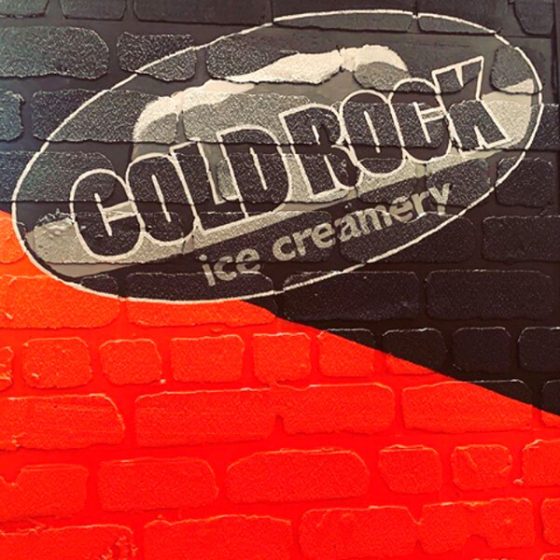 Traditional Dura Rustic brick profile from DuraBric, applied to retail feature wall and painted – Cold Rock Ice Creamy store, Melbourne