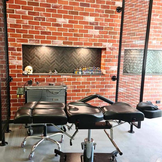 Dura Tumbled brick profile, from DuraBric, used by Blank Canvas Tattoos for interior fit-out in Bendigo. Painted finish.